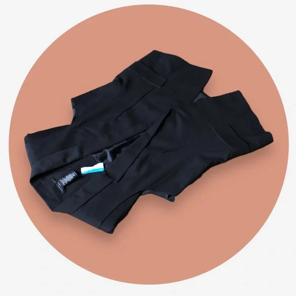 Apostrophe Single Button Vest Blazer - Picture 2 of 13